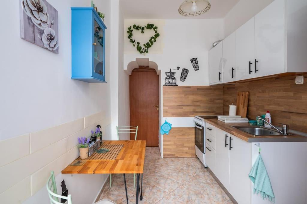 Spacious 3Bd Central Apartment 소피아 외부 사진