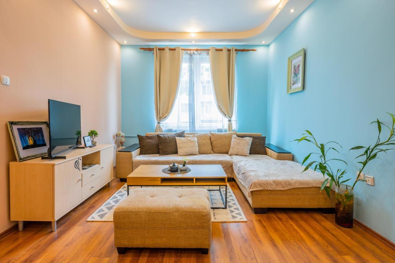 Spacious 3Bd Central Apartment 소피아 외부 사진